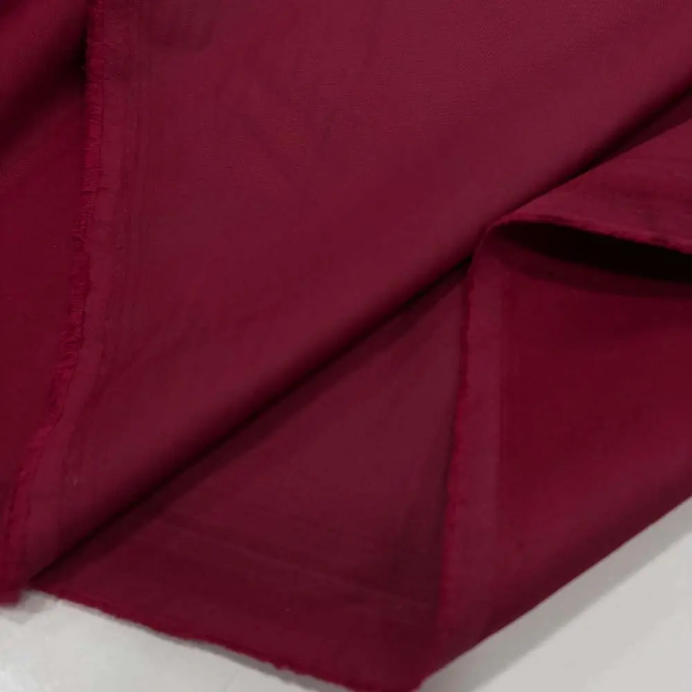 Yağmurluk Kumaş Kırmızı