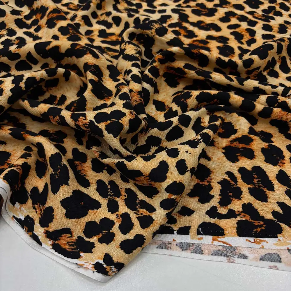 Desenli Viskon Kumaş